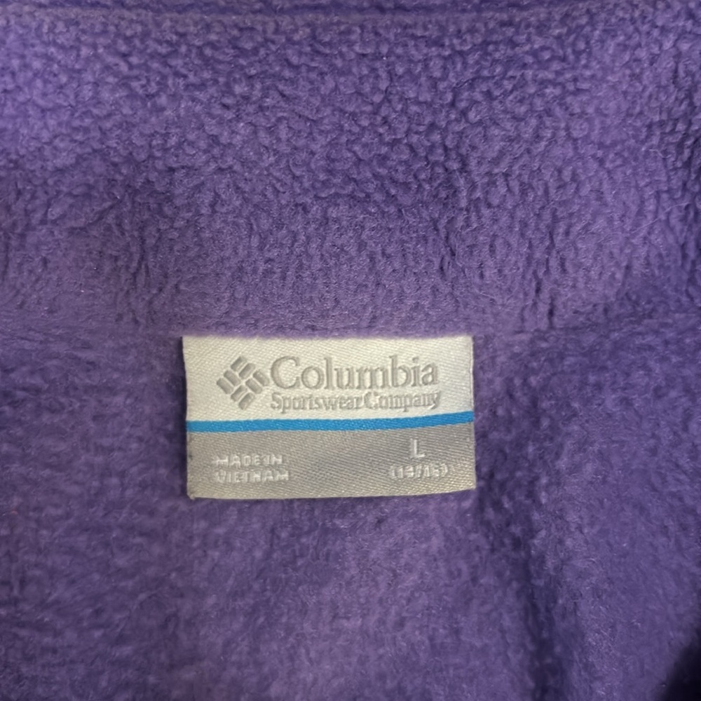 Girls Columbia purple fleece jacket. Size large. Good used condition. - Picture 3 of 5